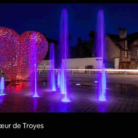 Superbe T2 De Caractere Au Centre Classe 3 Etoiles Troyes Dış mekan fotoğraf
