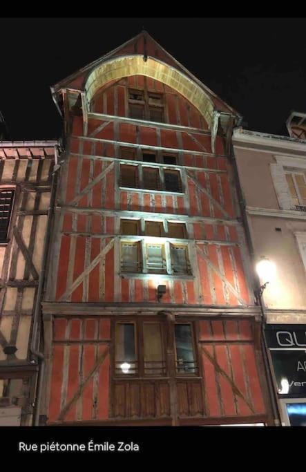 Superbe T2 De Caractere Au Centre Classe 3 Etoiles Troyes Dış mekan fotoğraf